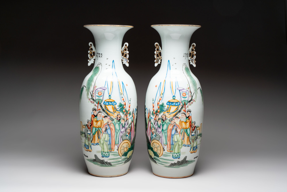 A pair of Chinese famille rose 'Wen Wang Fang Xian 文王訪賢' vases, signed Song Lin Ge 松林閣, 19/20th C.