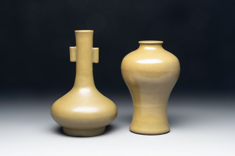 Two Chinese teadust-glazed vases, Qianlong mark, 19th C.