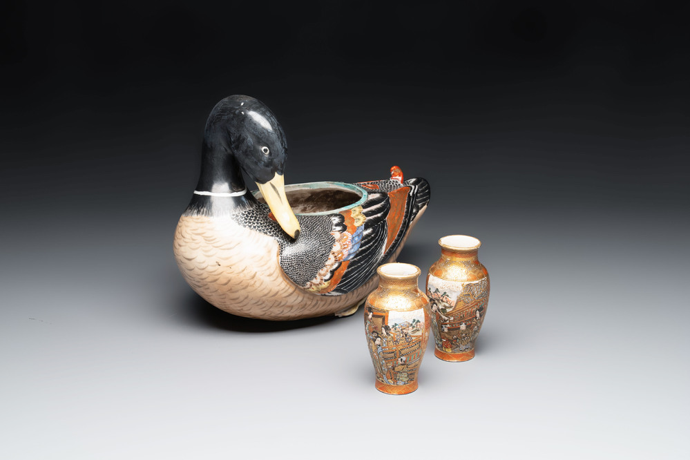 A Japanese Kutani duck-form vessel and a pair of small Satsuma vases, 19th C.