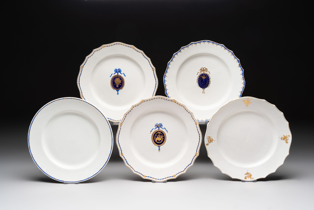 Five gilt-decorated and blue-enamelled Tournai porcelain plates, golden crossed swords and four crosses marks, 18th C.