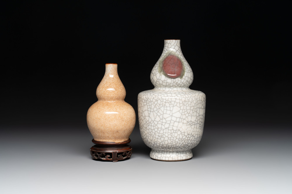 Two Chinese ge-type double-gourd vases, one with a wooden stand, 19th C.