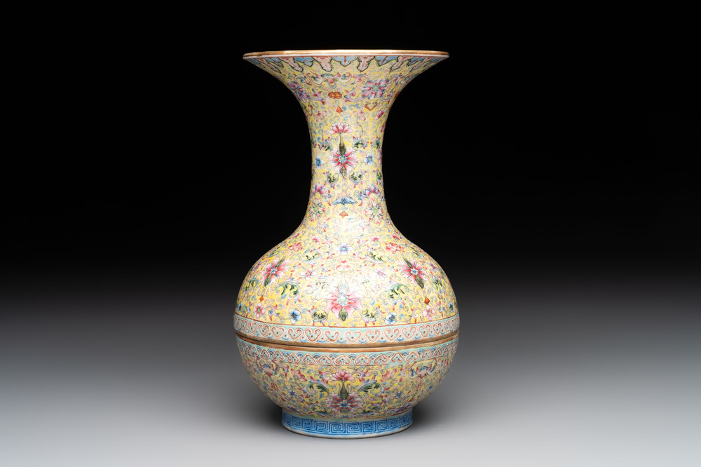 A Chinese famille rose 'flower scroll' vase-shaped box and cover, Qianlong mark, 19th C.