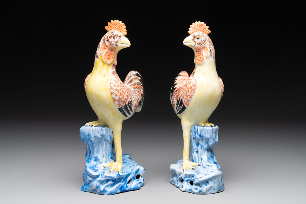 A pair of Chinese polychrome-glazed models of roosters, 18/19th C.