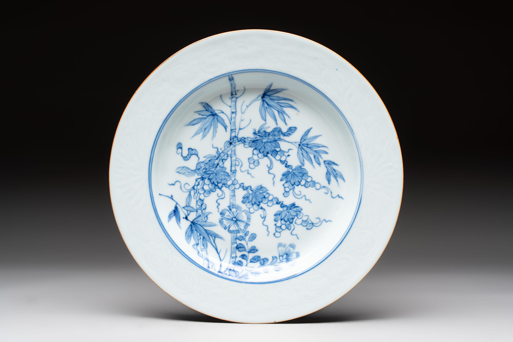 A Chinese blue and white plate with floral design, Johanneum mark, ex-collection of August the Strong, Yongzheng