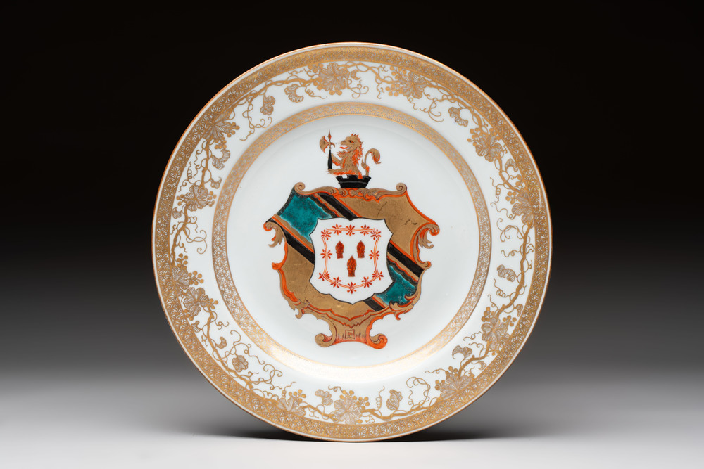 A Chinese armorial plate with the arms of Hanbury with Comyn in pretence, Yongzheng, ca. 1735