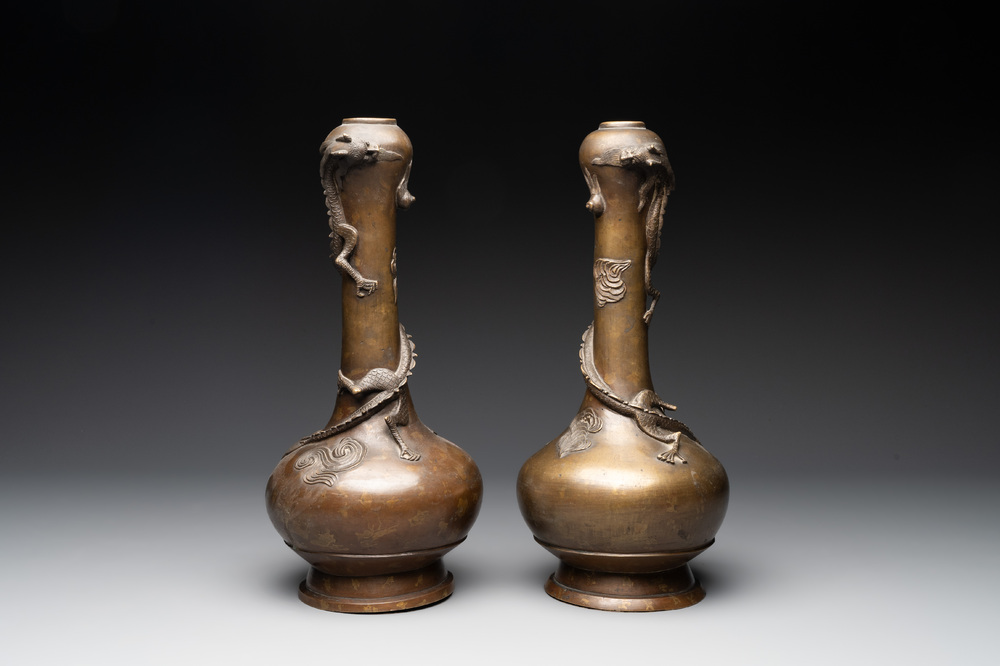 A pair of Chinese or Vietnamese gold-splashed bronze garlic-mouth 'dragon' vases, with seal mark, 17/18th C.