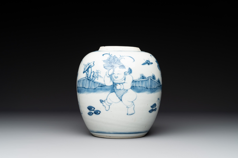 A Chinese blue and white 'playing boys' jar, 18th C.