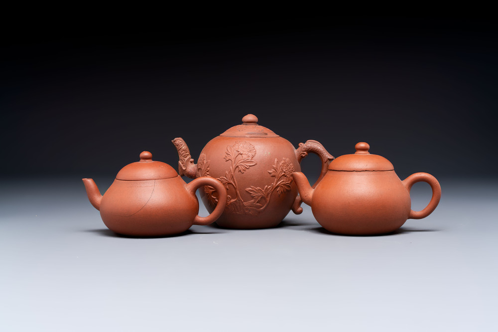 Three Chinese Yixing stoneware teapots, Chen Ziwen 陳子文 and Wen Cai 文彩 mark, Kangxi and later