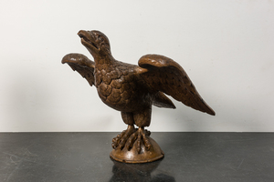 A wooden model of an eagle, 17/18th C.