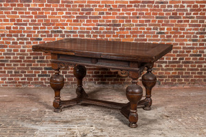 A Dutch extendable wooden table, 17th C.