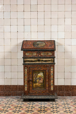 A Frisian 'Hindelooper' painted secretaire, The Netherlands, 18th C.