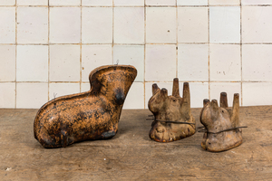 Three pottery moulds for pie in the shape of lambs, 19/20th C.