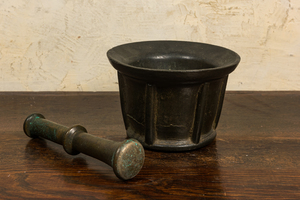 A French bronze mortar, 17th C.