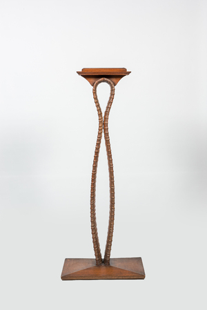 A faux-bamboo carved wooden lamp stand, 1st half 20th C.