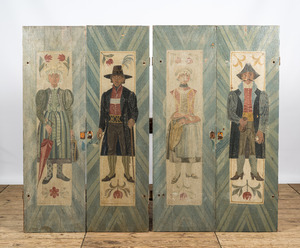 Vier vermoedelijk Duitse polychrome houten panelen met diverse personages, 19/20e eeuw