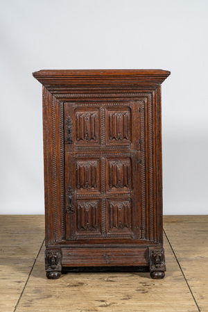 A gothic oak two-door cupboard with linenfold panels, Northern Germany, 16th C.