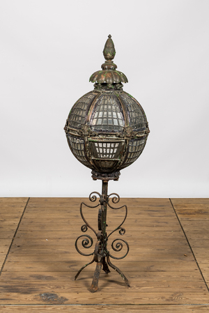 A wrought iron and copper garden ornament, 19/20th C.