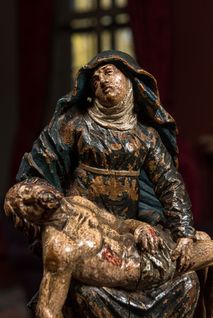 A polychromed wooden Pietà, 17th C.