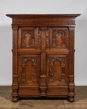 A Dutch oak wooden four-door cupboard, 17th C.