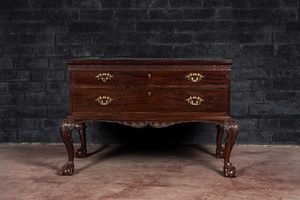 An English mahogany lowboy with two drawers, 19th C.