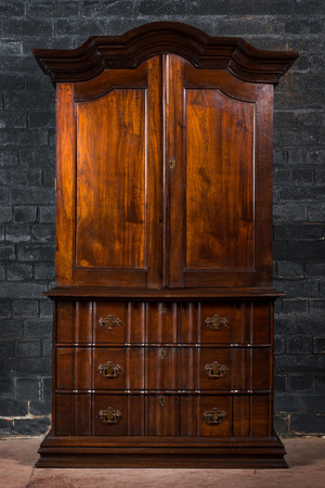 A mahogany cabinet, 19th C.