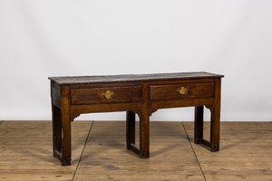 An English oak wooden side table, 18th C.