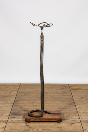 A patinated bronze floor lamp in the shape of a snake, 1st half 20th C.