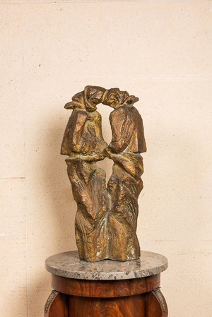 European school: The loving couple, patinated bronze, 20th C.