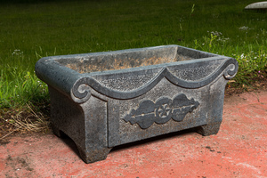 A bluestone jardinière, 20th C.