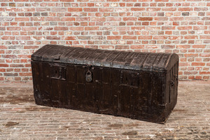 A wrought iron mounted wooden coffer with leather upholstery, 17/18th C.