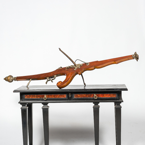 A medieval style crossbow, 19/20th C.