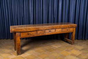 A walnut console table with three drawers, 19/20th C.