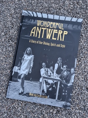 Henk van Cauwenbergh: ‘Wonderful Antwerp’, 2017, signed by the photographer